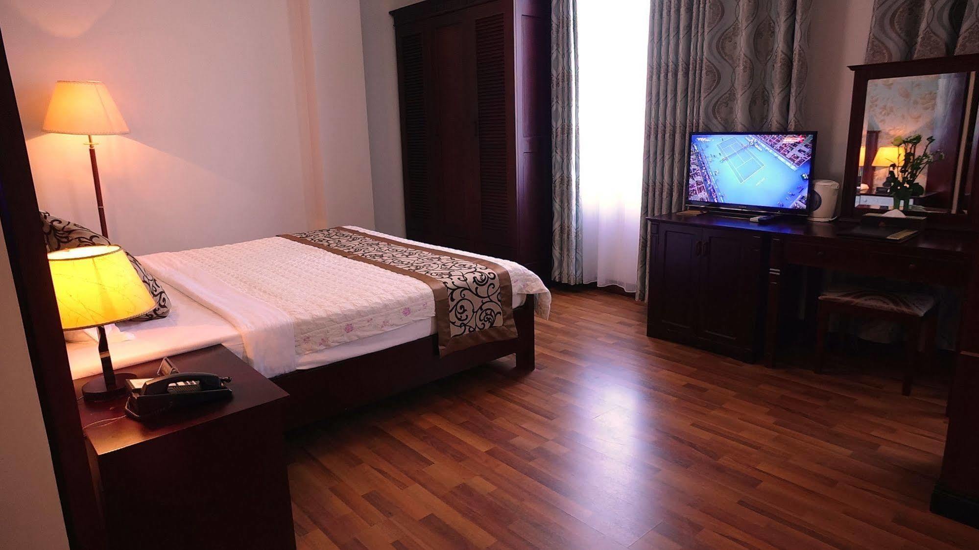 Golden Halong Hotel Nan Giang Exterior photo